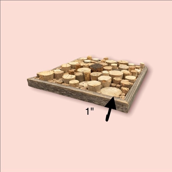 PRE-OWNED Unbranded Wood Frame Filled With Multi Sizes Corks Wall Hanging Decor - Picture 3 of 5